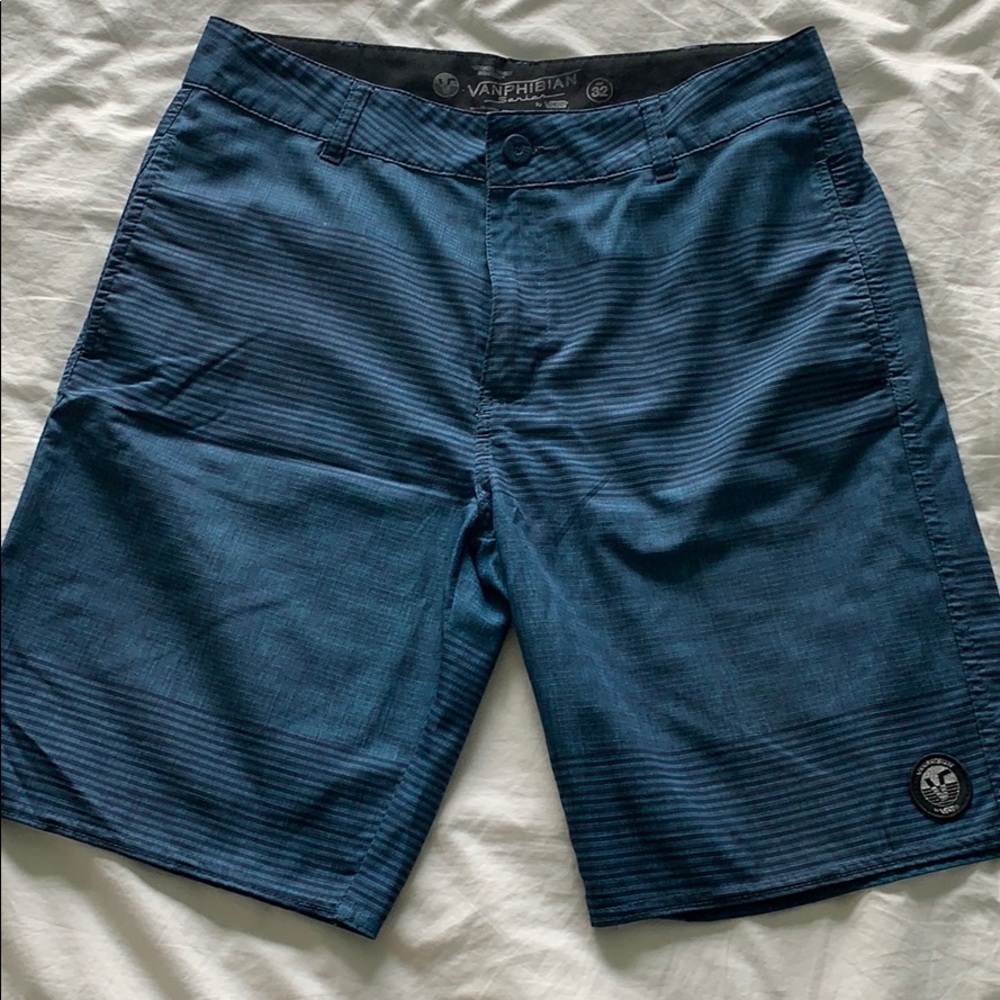 Men’s swim shorts